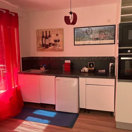 Апартаменты Cassisdream *